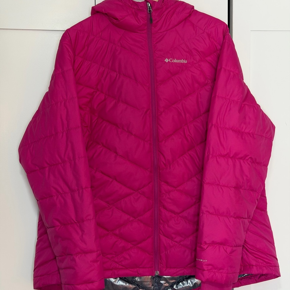 Columbia Women's Pink Puffer Jacket